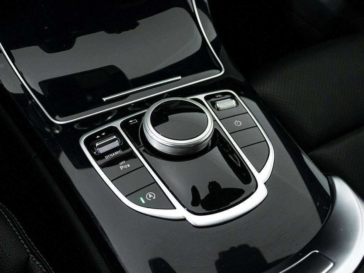 Купить Mercedes-Benz C-Класс с пробегом. Фото: #16