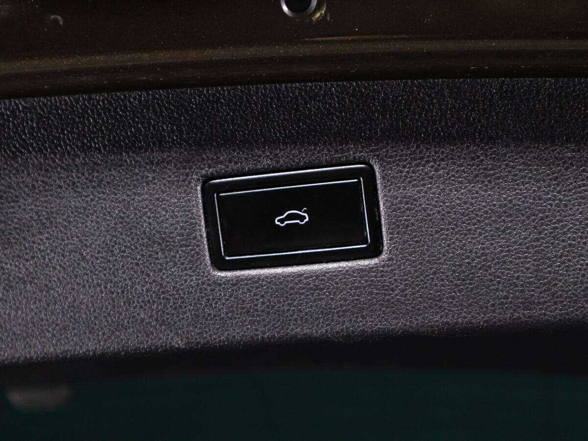 Купить Volkswagen Tiguan с пробегом. Фото: #14