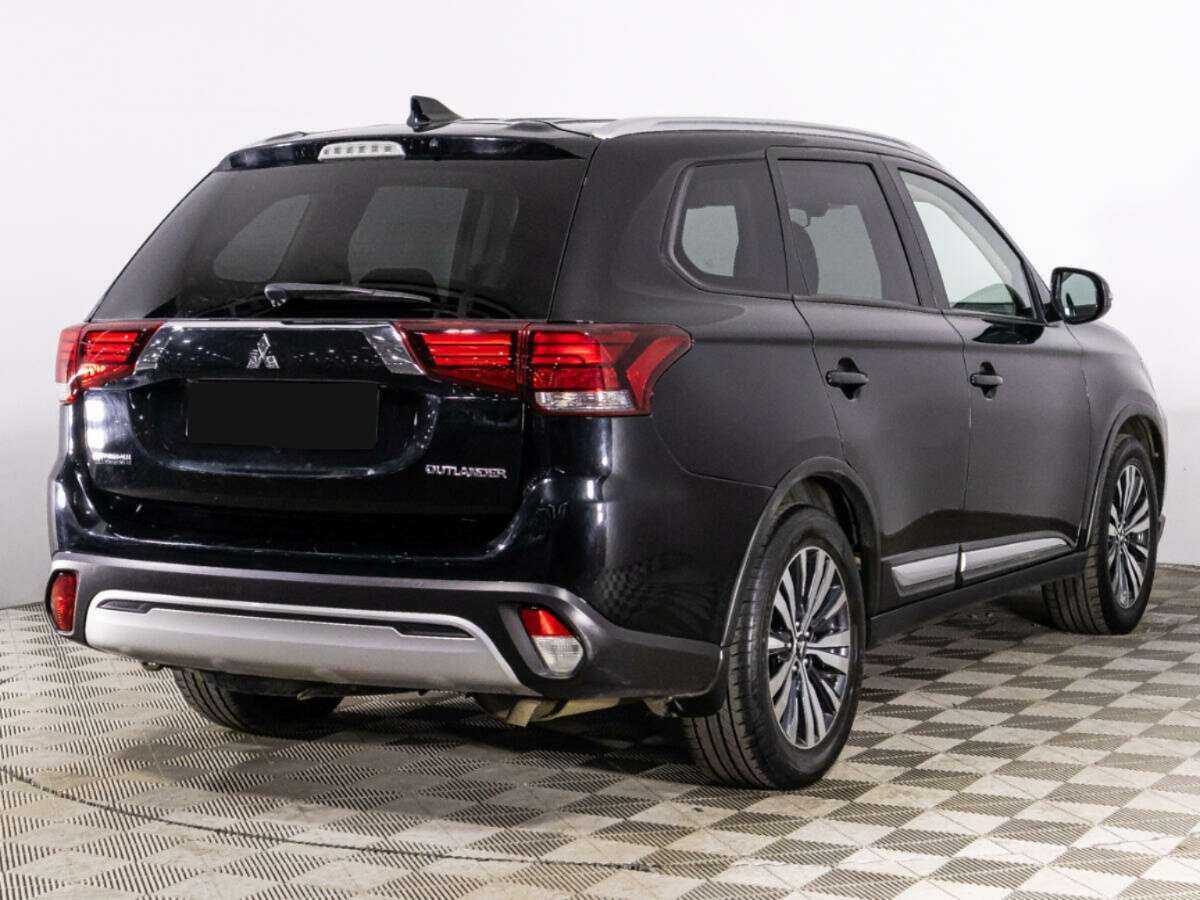 Купить Mitsubishi Outlander с пробегом. Фото: #4