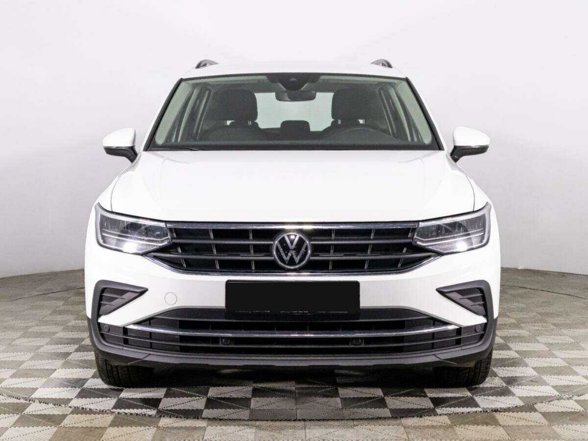 Купить Volkswagen Tiguan с пробегом. Фото: #1