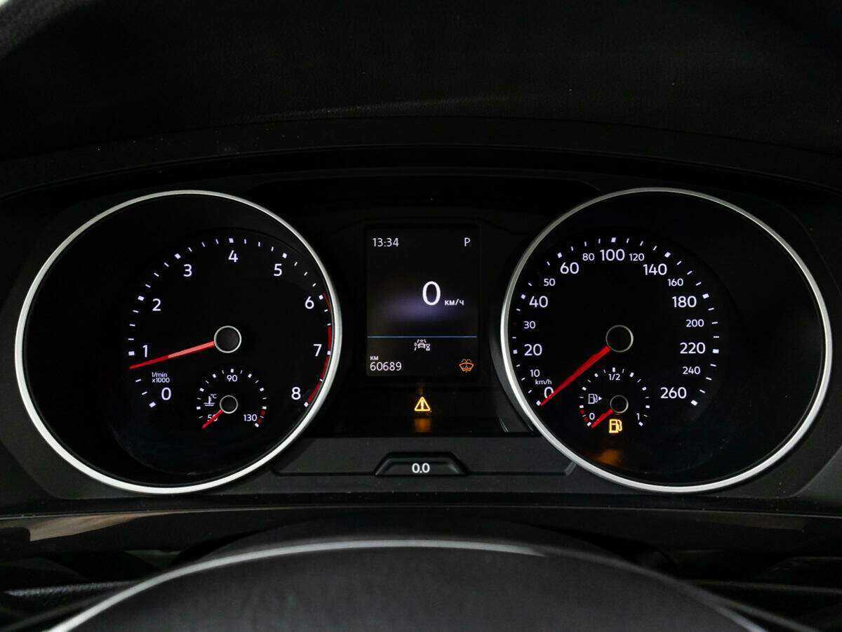 Купить Volkswagen Tiguan с пробегом. Фото: #11