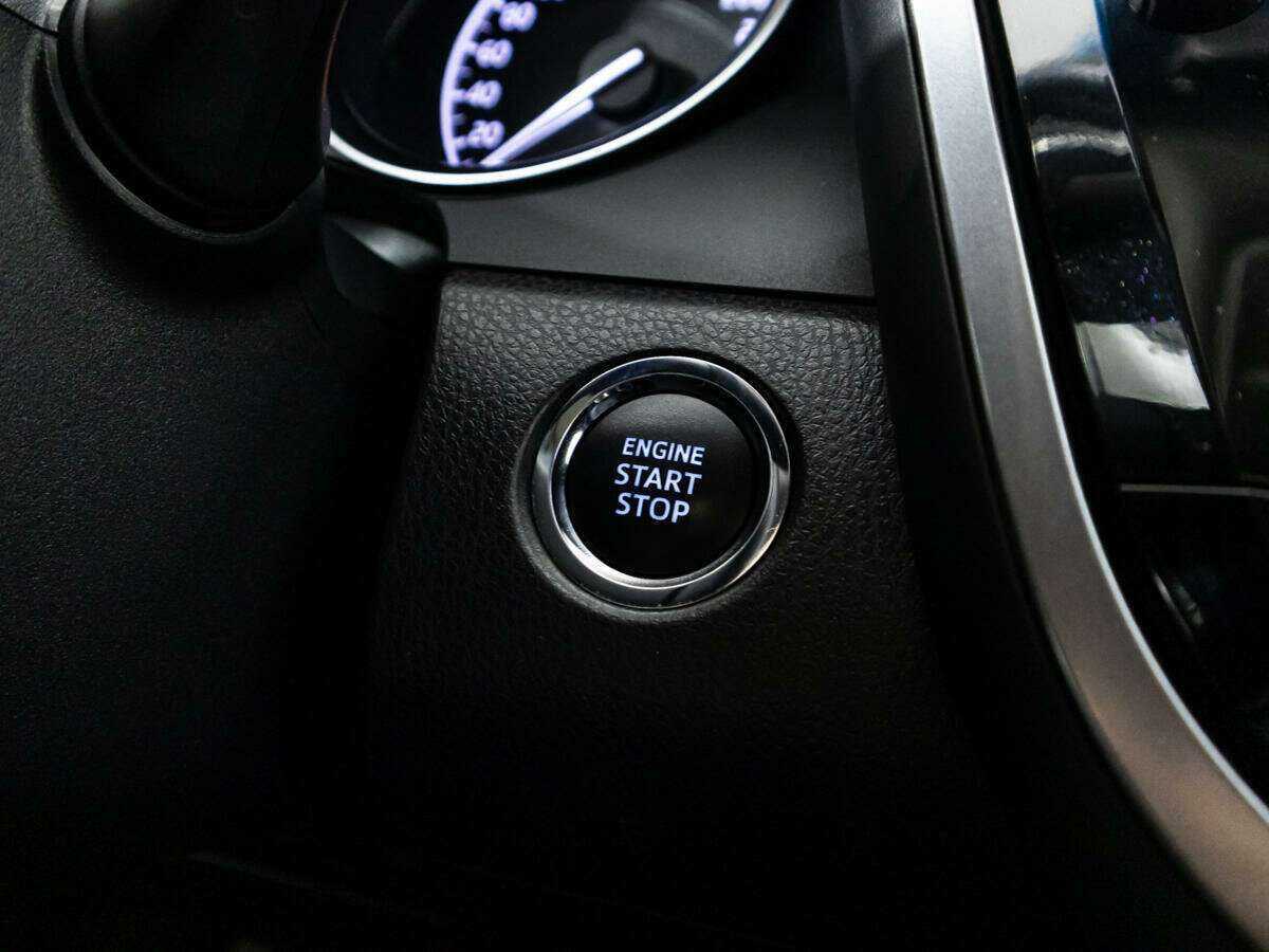 Купить Toyota Camry с пробегом. Фото: #17