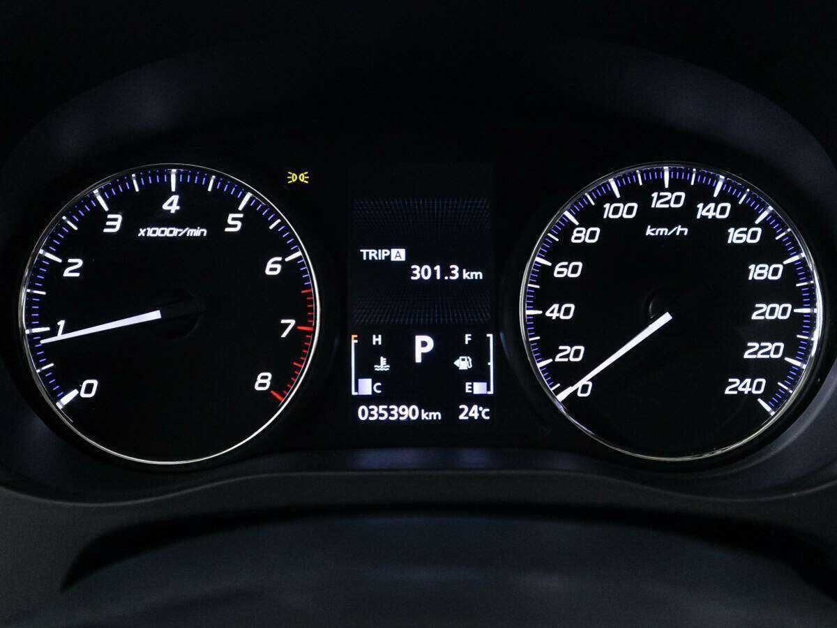 Купить Mitsubishi Outlander с пробегом. Фото: #10