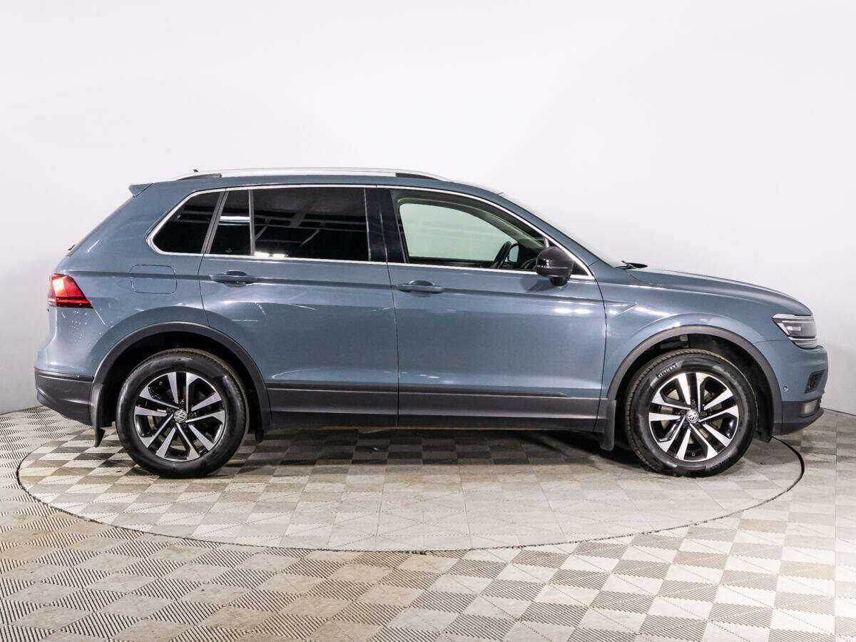 Купить Volkswagen Tiguan с пробегом. Фото: #3