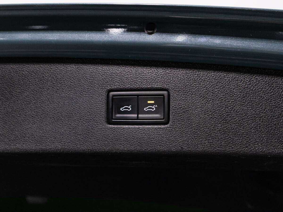 Купить Volkswagen Tiguan с пробегом. Фото: #15