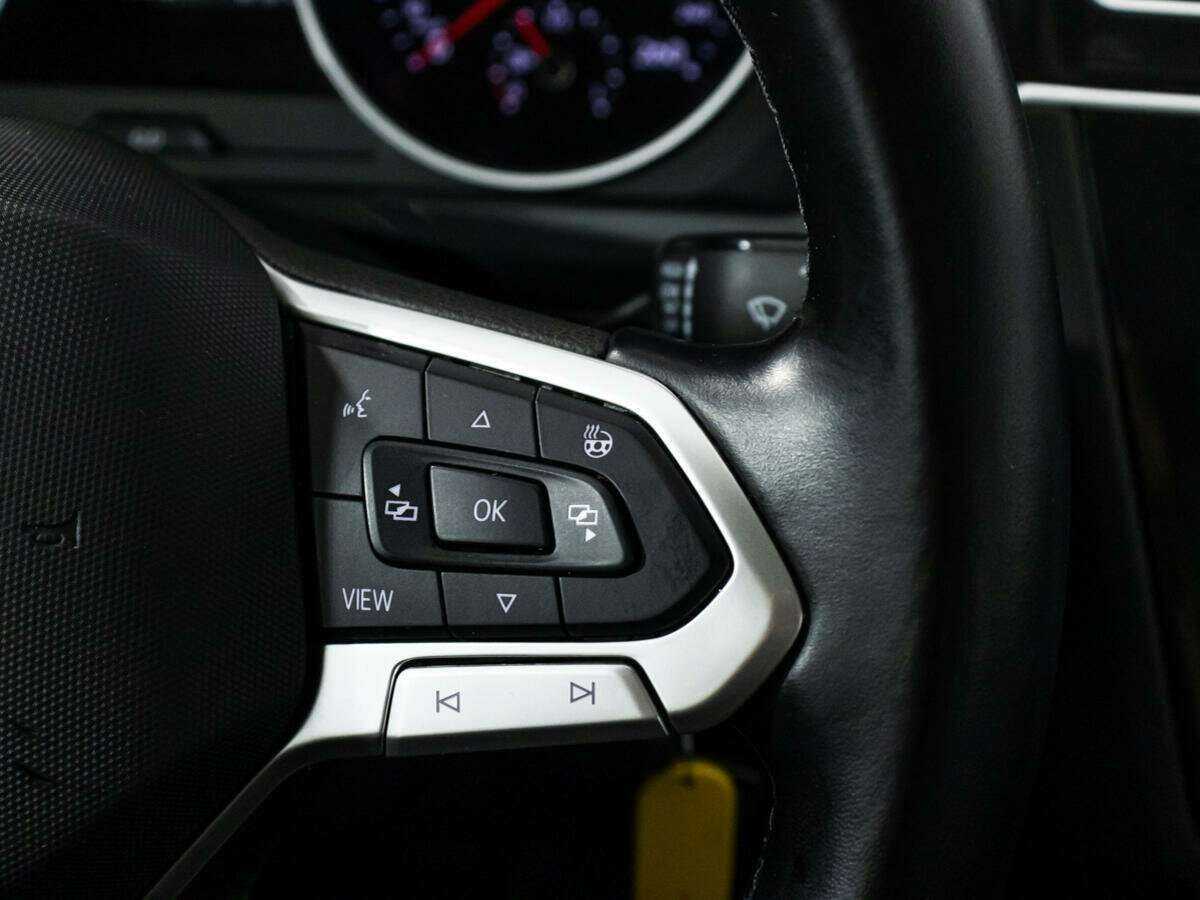 Купить Volkswagen Tiguan с пробегом. Фото: #16