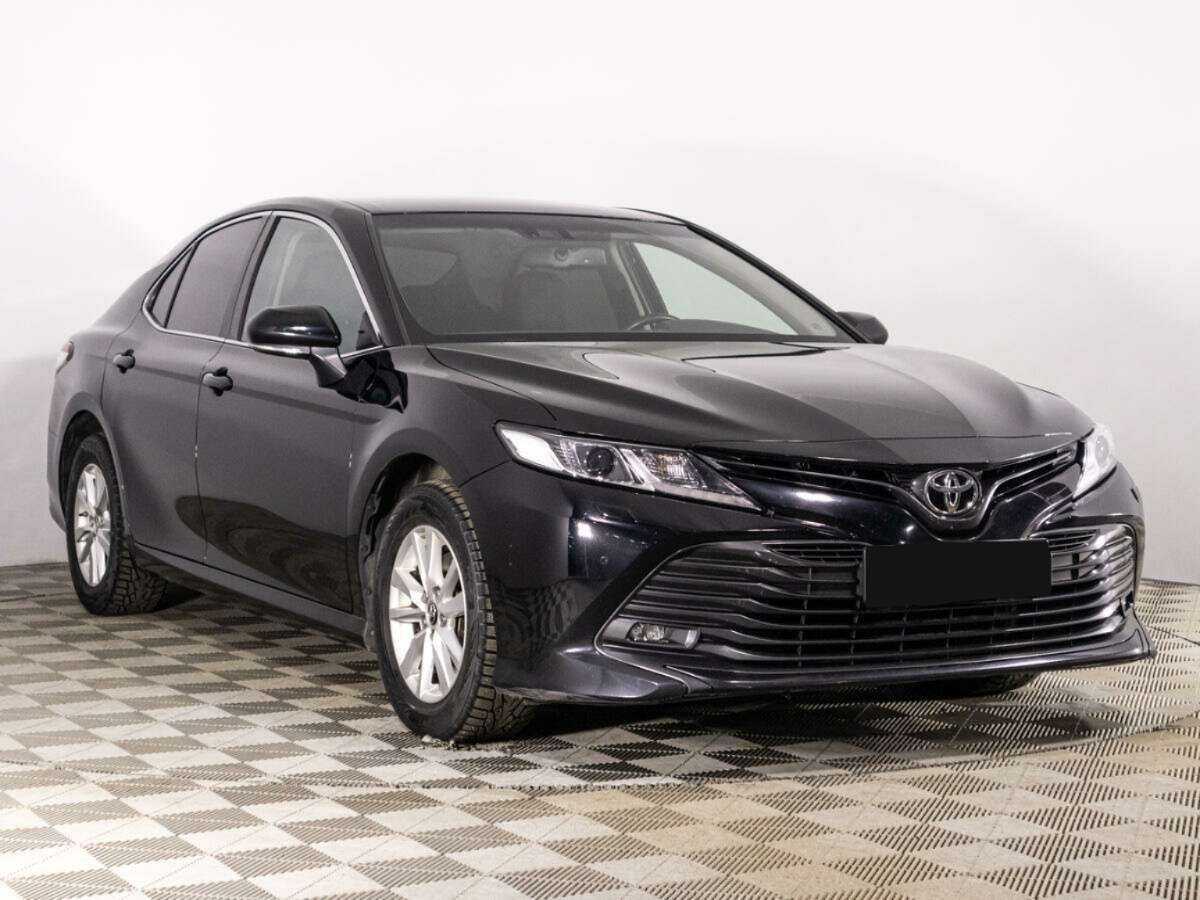 Купить Toyota Camry с пробегом. Фото: #2