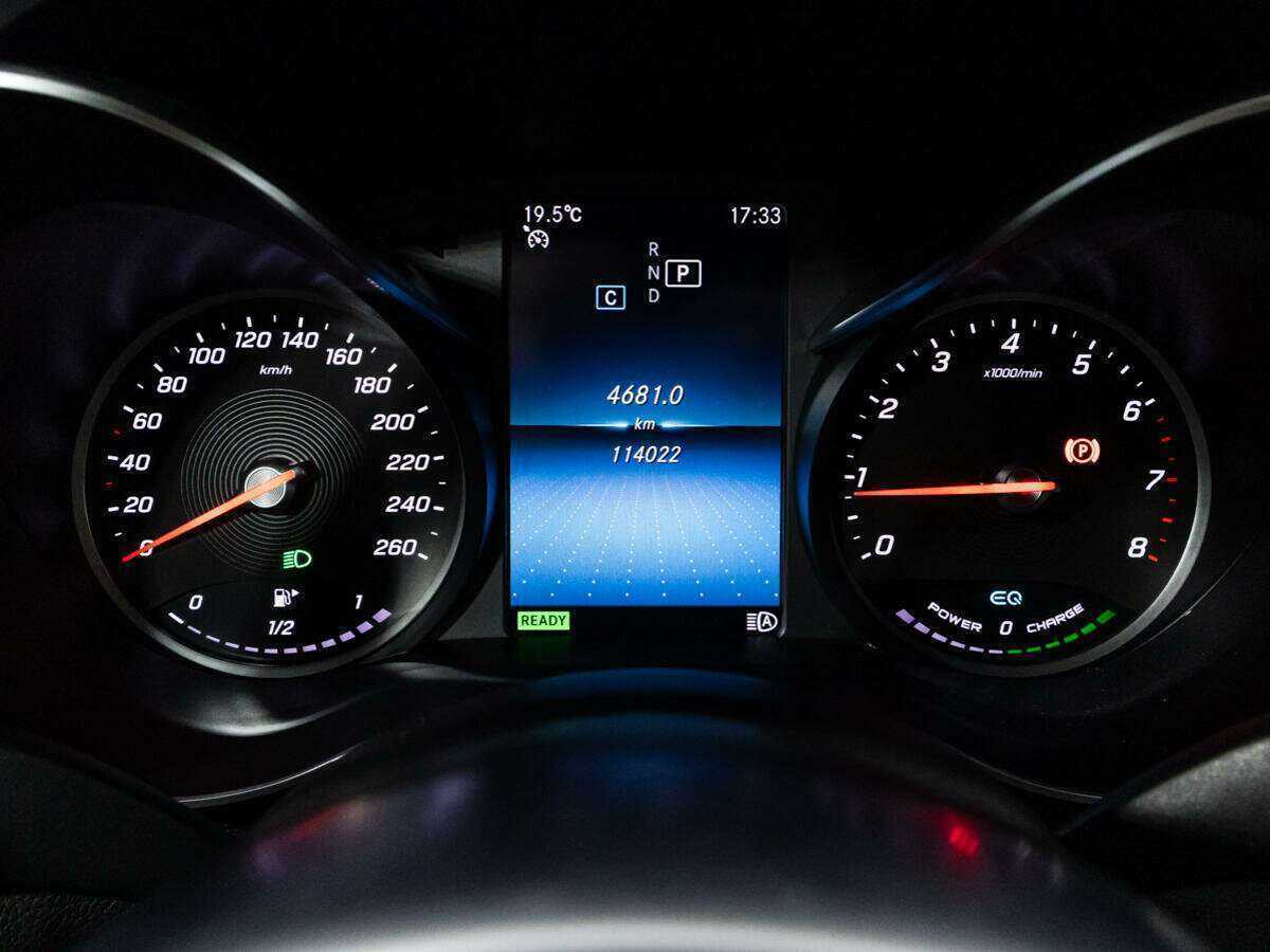 Купить Mercedes-Benz C-Класс с пробегом. Фото: #11