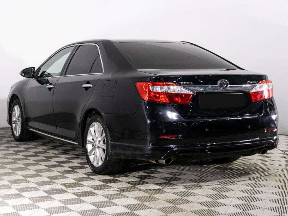 Купить Toyota Camry с пробегом. Фото: #6