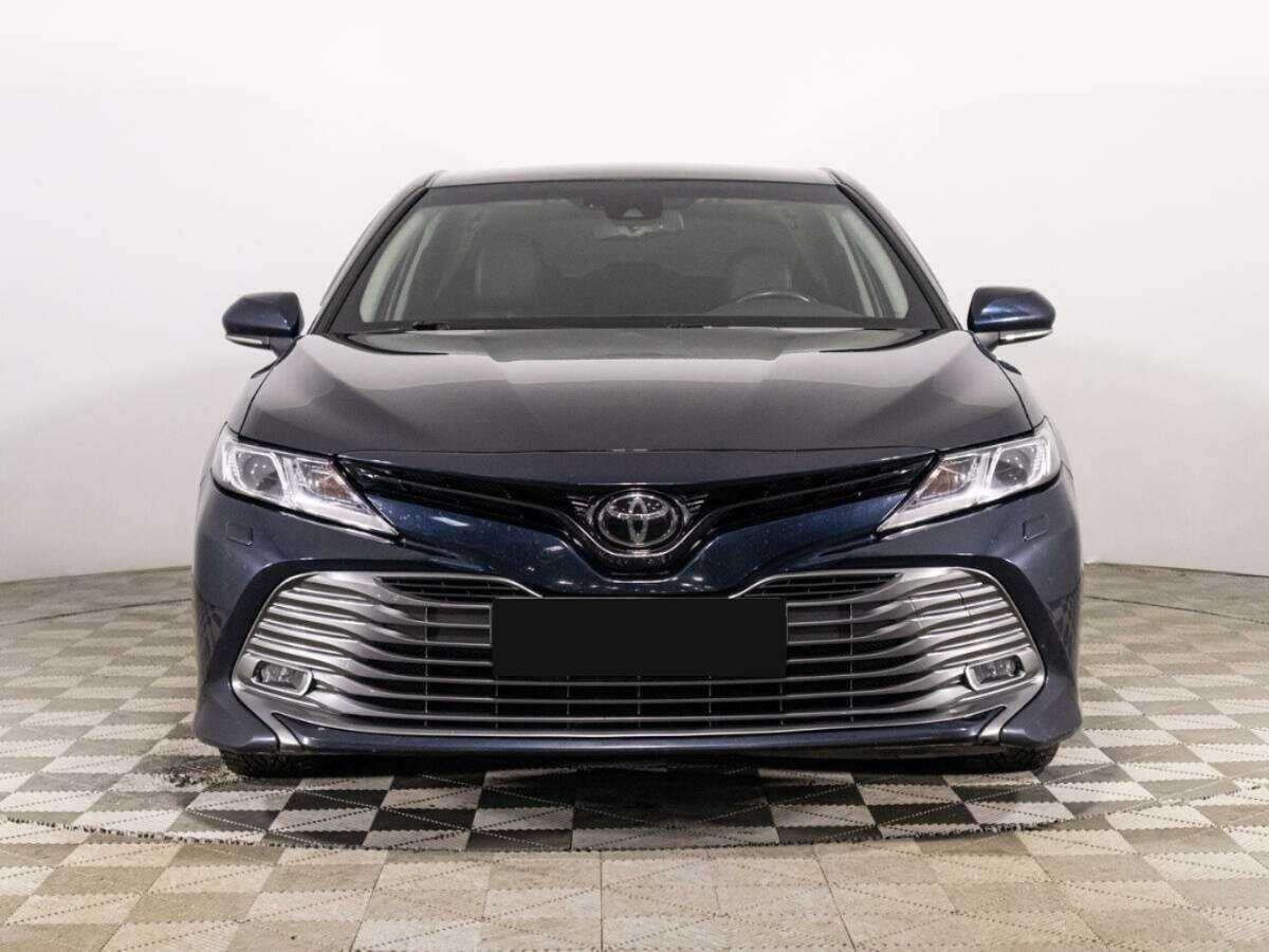 Купить Toyota Camry с пробегом. Фото: #1