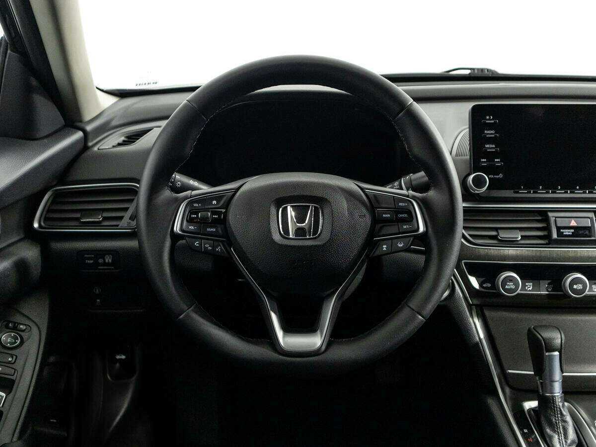 Купить Honda Accord с пробегом. Фото: #14