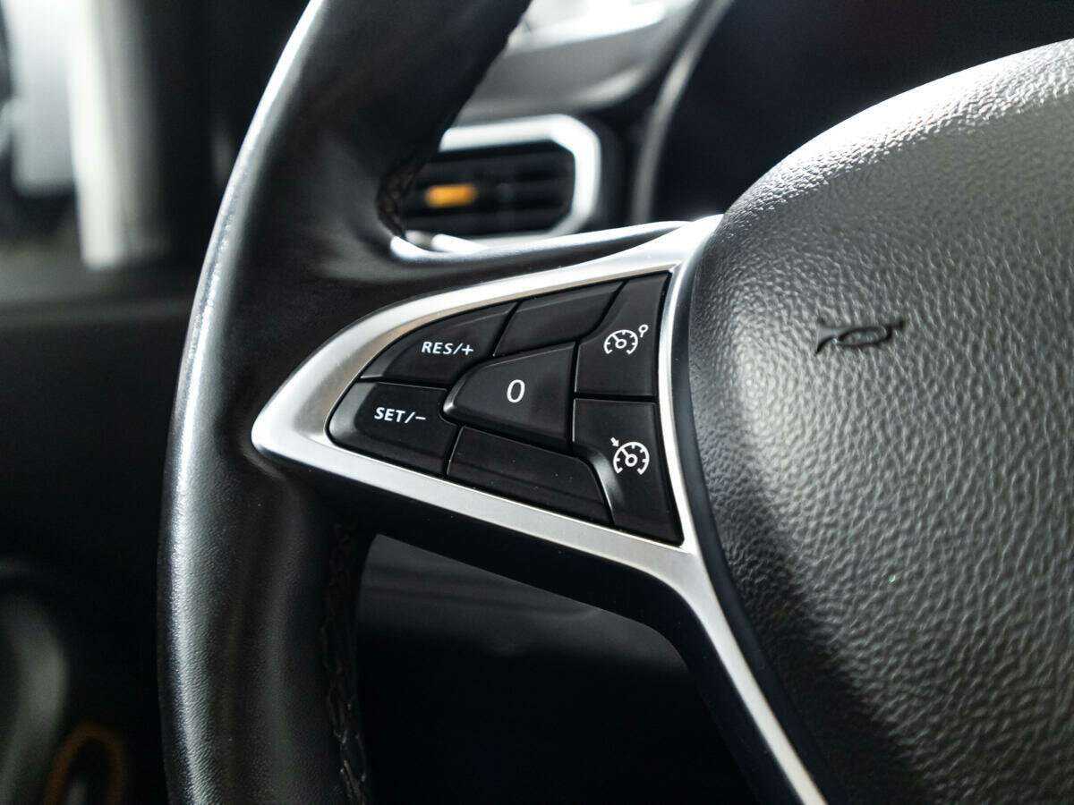 Купить Renault Duster с пробегом. Фото: #18