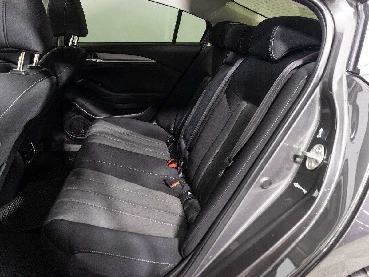 Купить Mazda 6 с пробегом. Фото: #9