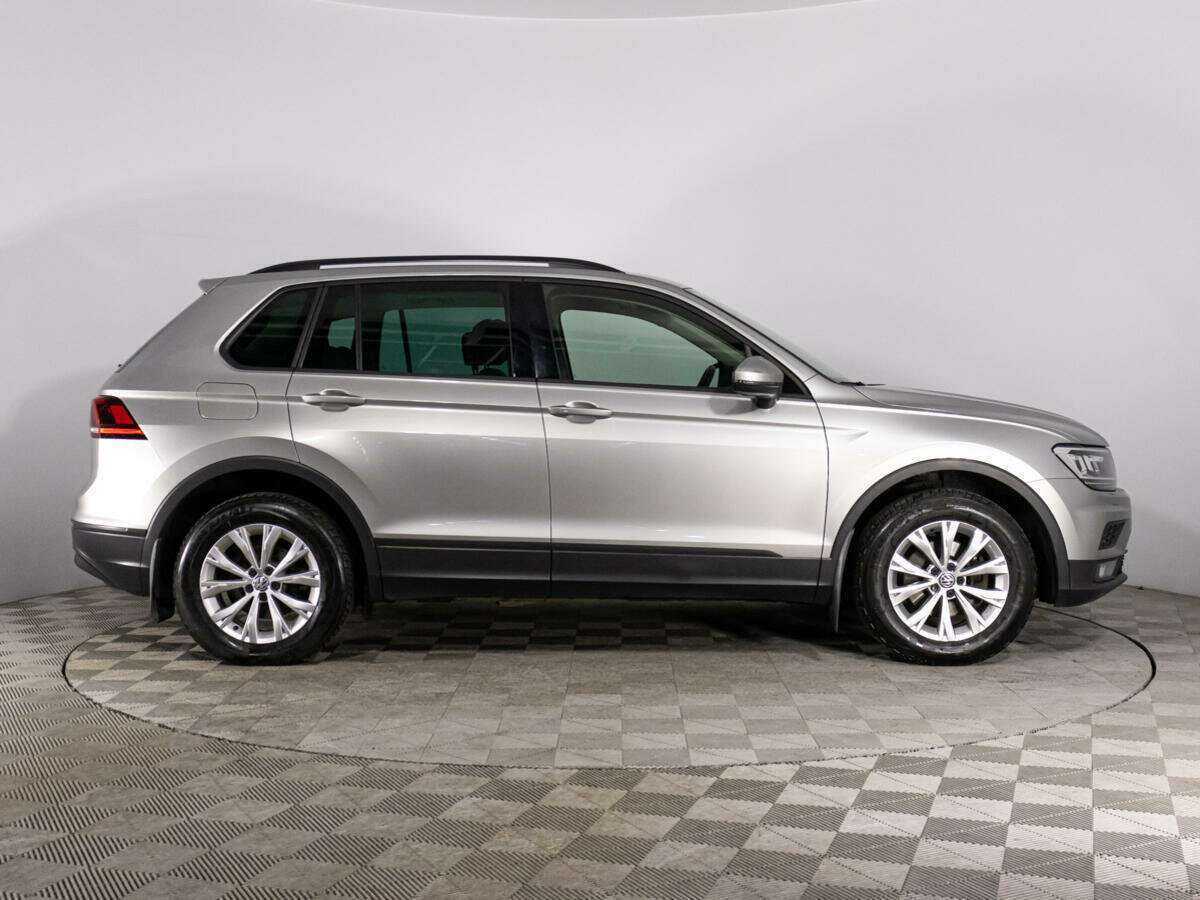 Купить Volkswagen Tiguan с пробегом. Фото: #3