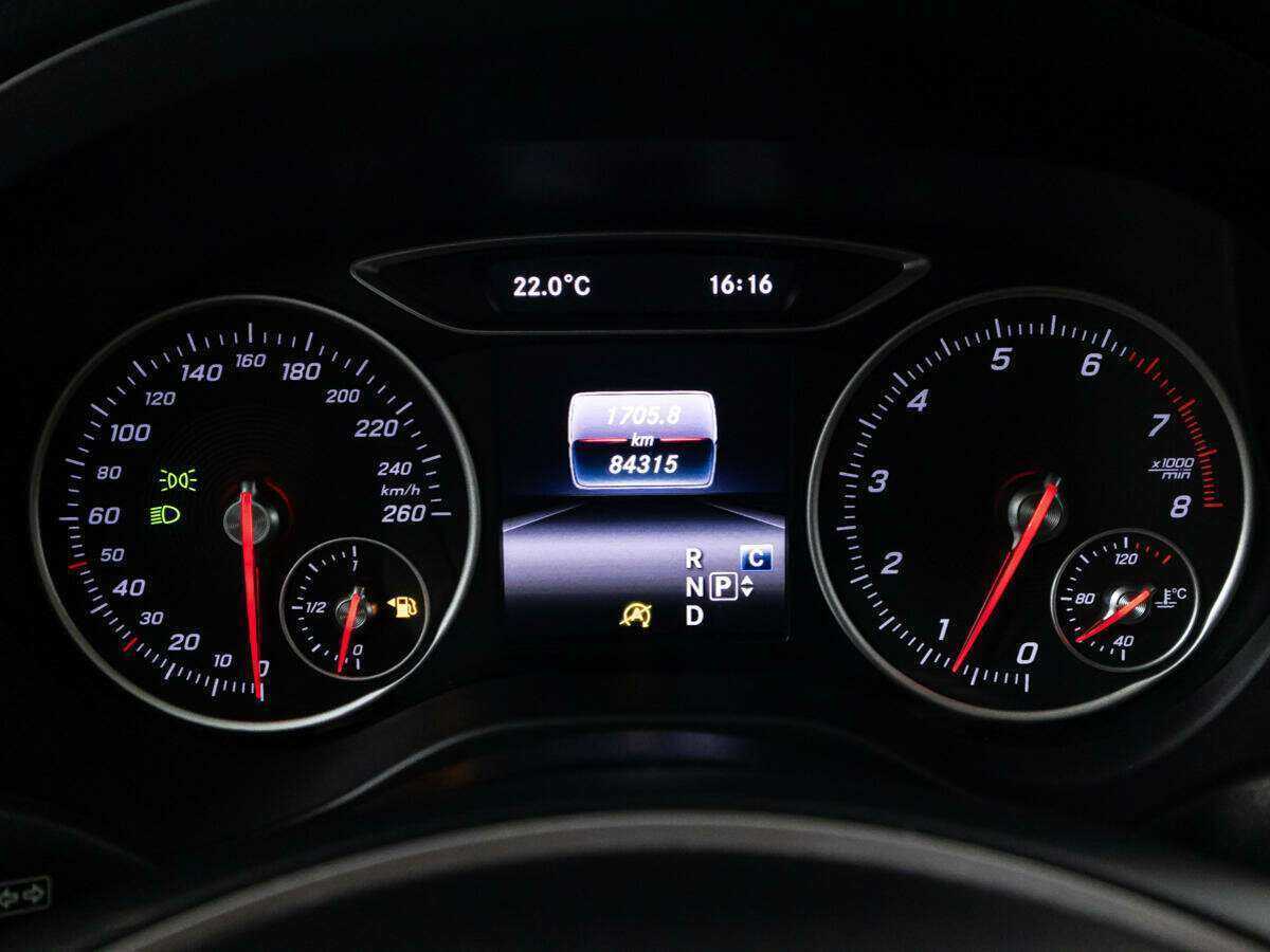 Купить Mercedes-Benz A-Класс с пробегом. Фото: #11