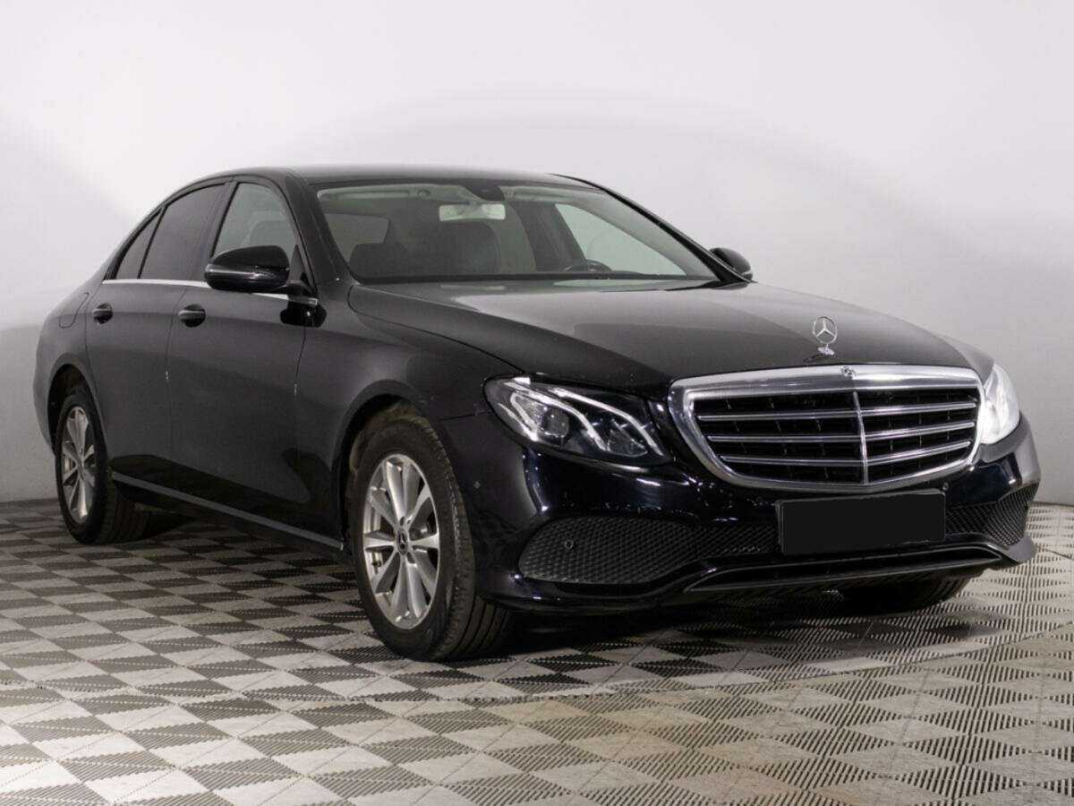 Купить Mercedes-Benz E-Класс с пробегом. Фото: #2