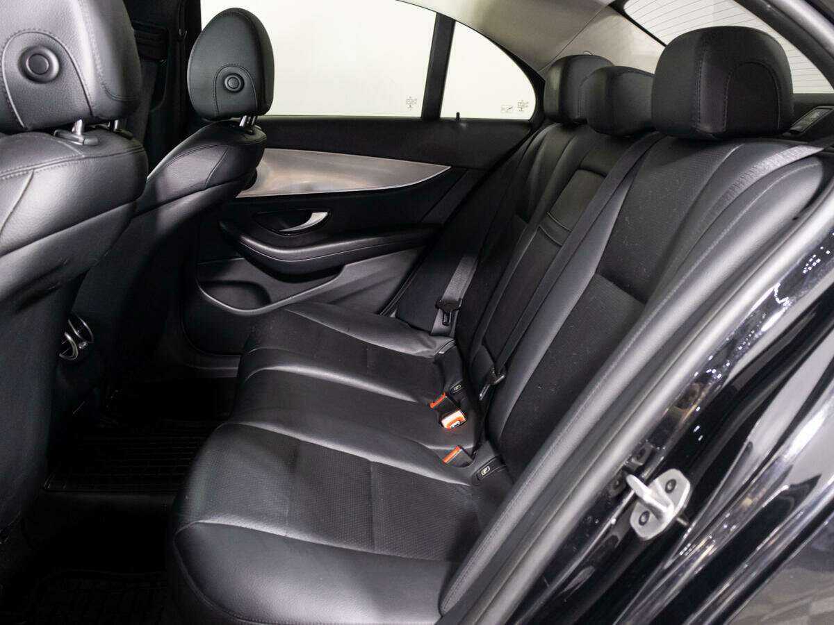 Купить Mercedes-Benz E-Класс с пробегом. Фото: #9