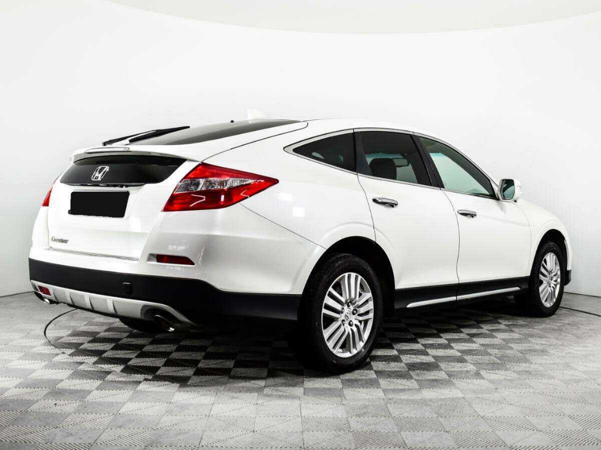Купить Honda Crosstour с пробегом. Фото: #4