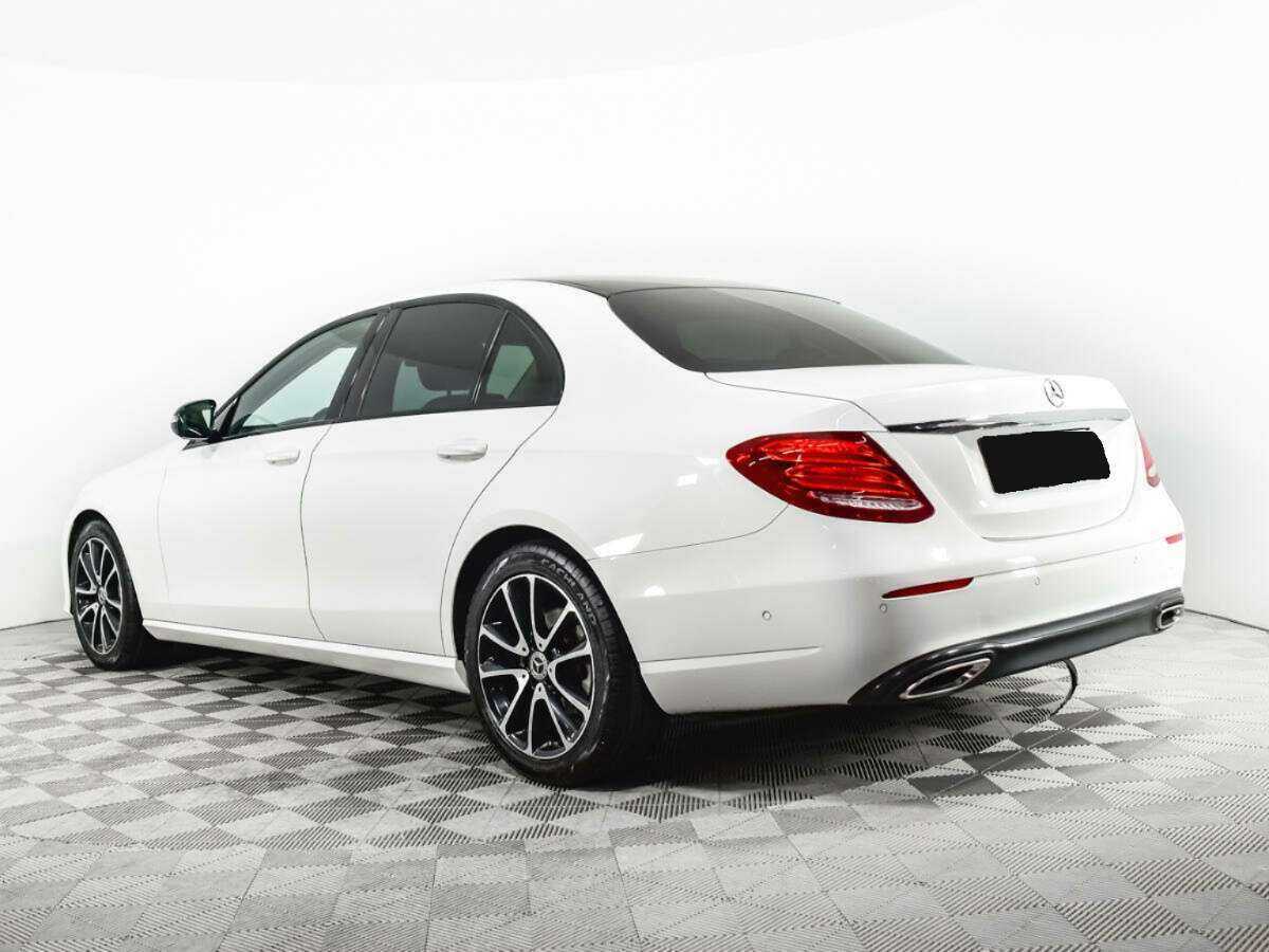 Купить Mercedes-Benz E-Класс с пробегом. Фото: #5