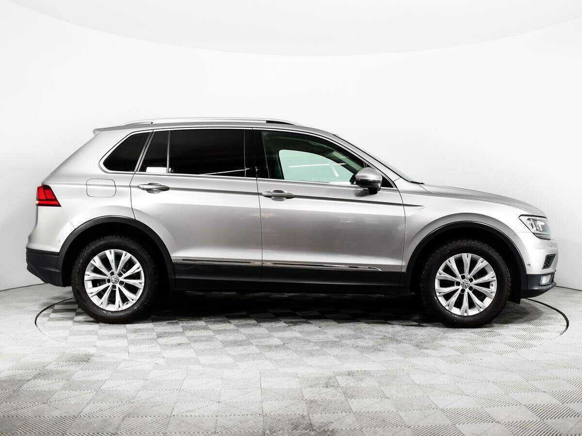 Купить Volkswagen Tiguan с пробегом. Фото: #3