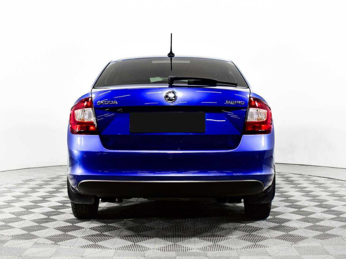 Купить Skoda Rapid с пробегом. Фото: #5