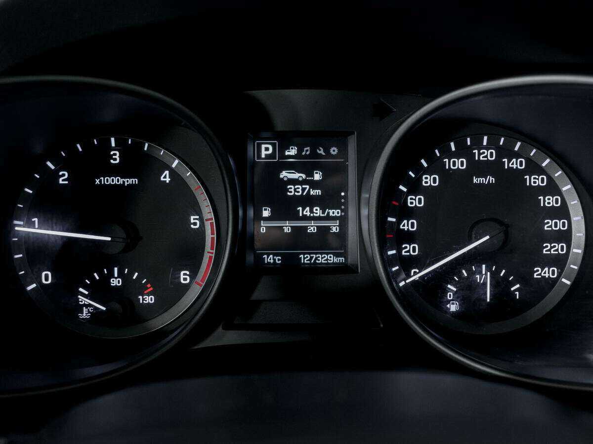 Купить Hyundai Santa Fe с пробегом. Фото: #10