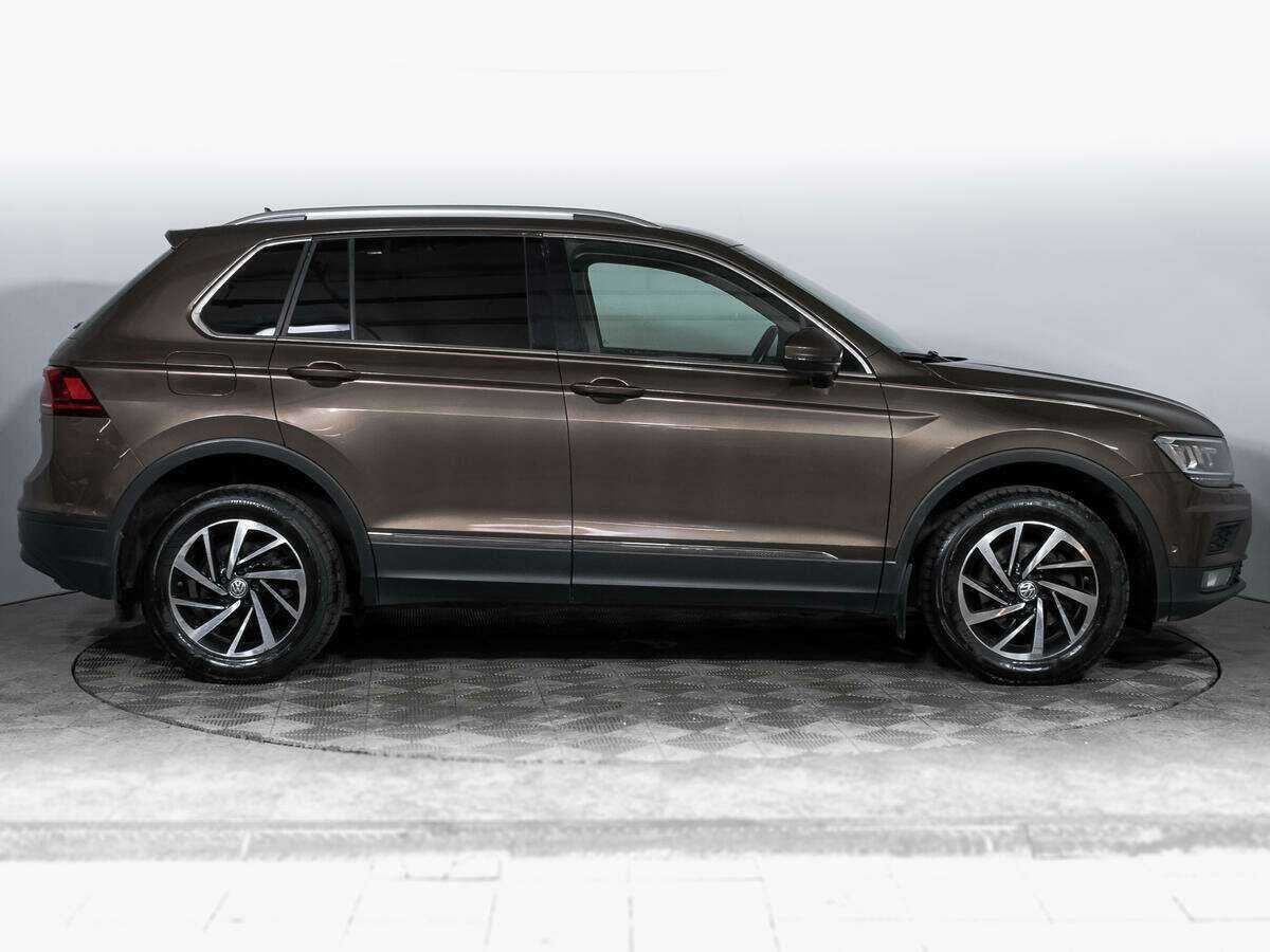 Купить Volkswagen Tiguan с пробегом. Фото: #3