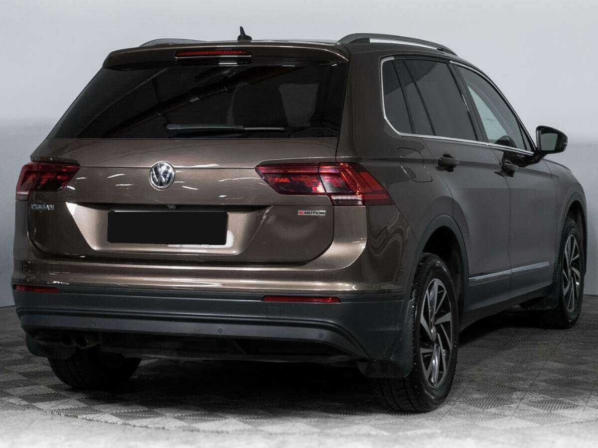 Купить Volkswagen Tiguan с пробегом. Фото: #4