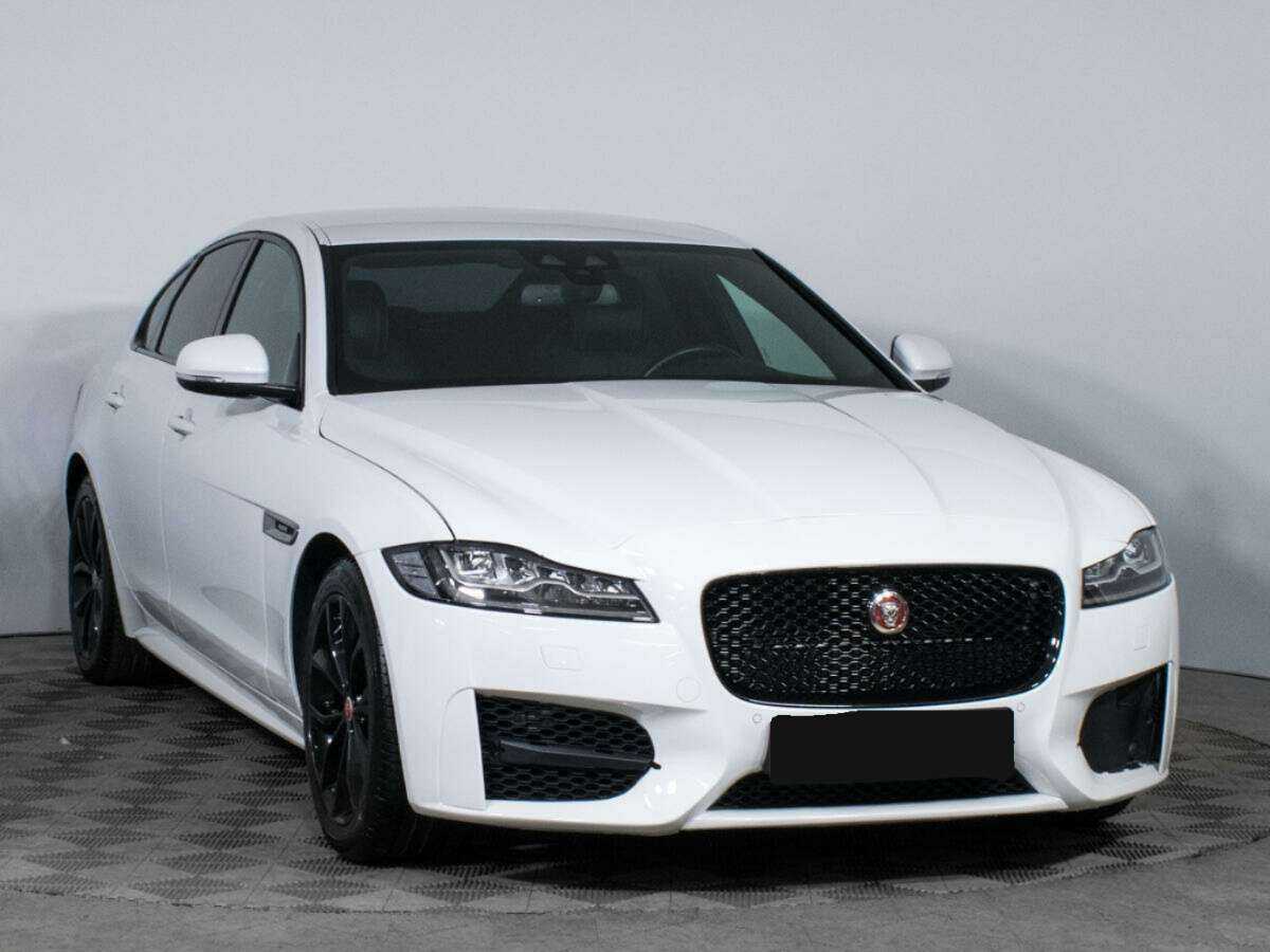 Купить Jaguar XF с пробегом. Фото: #2