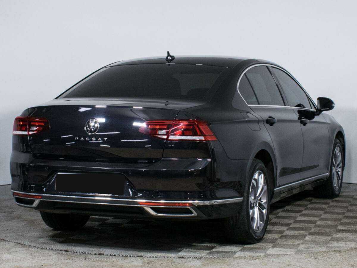 Купить Volkswagen Passat с пробегом. Фото: #4