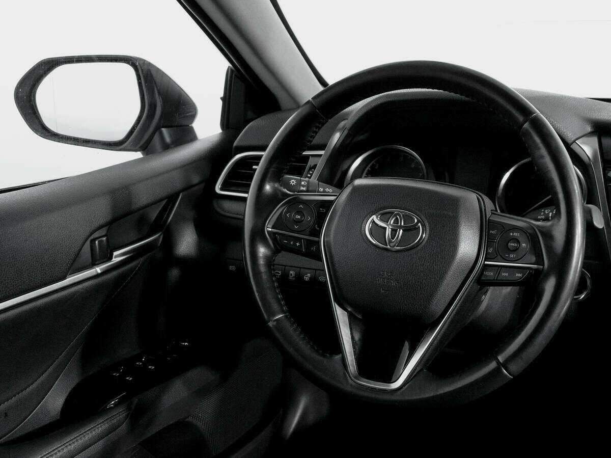 Купить Toyota Camry с пробегом. Фото: #14