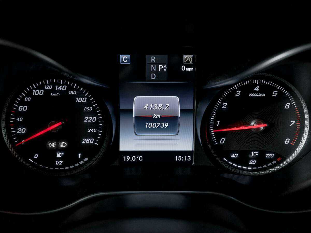 Купить Mercedes-Benz C-Класс с пробегом. Фото: #10