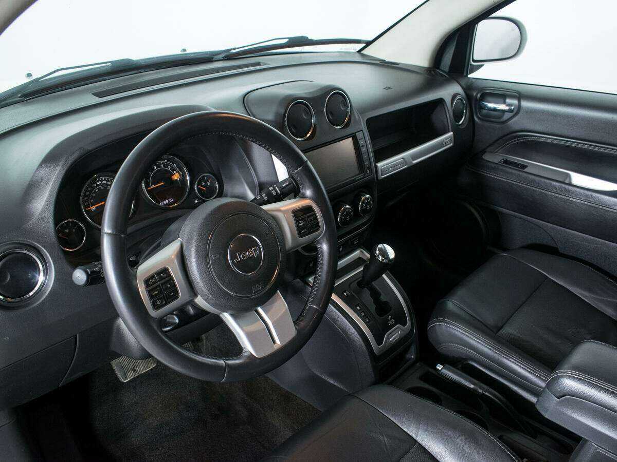 Купить Jeep Compass с пробегом. Фото: #12