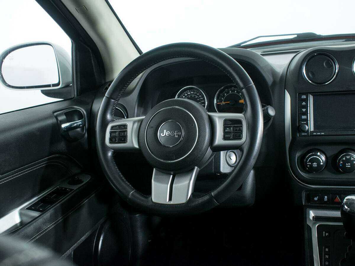 Купить Jeep Compass с пробегом. Фото: #13