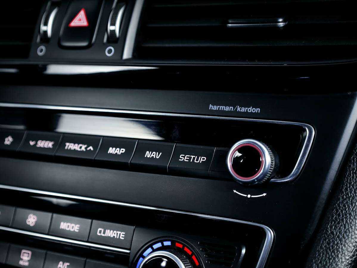 Купить Kia Optima с пробегом. Фото: #18