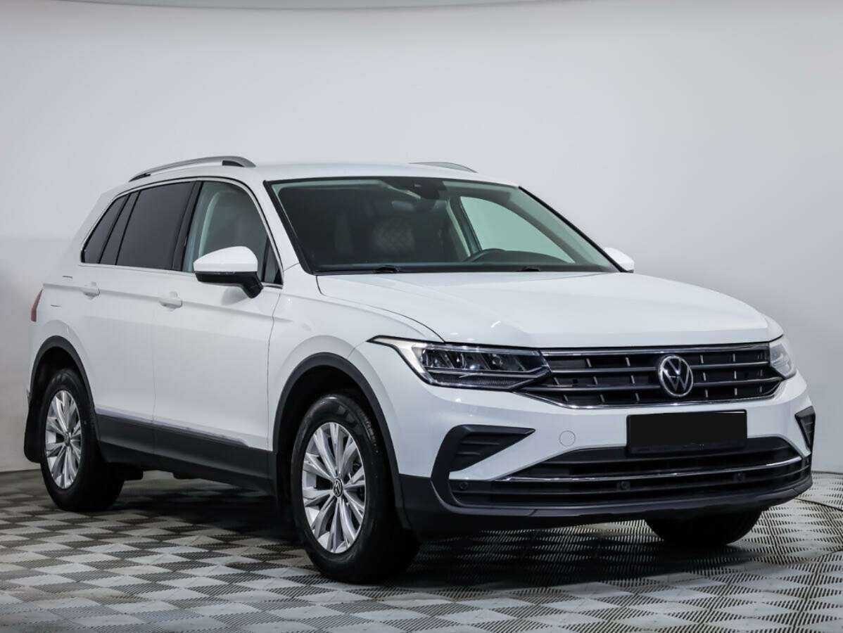 Купить Volkswagen Tiguan с пробегом. Фото: #1