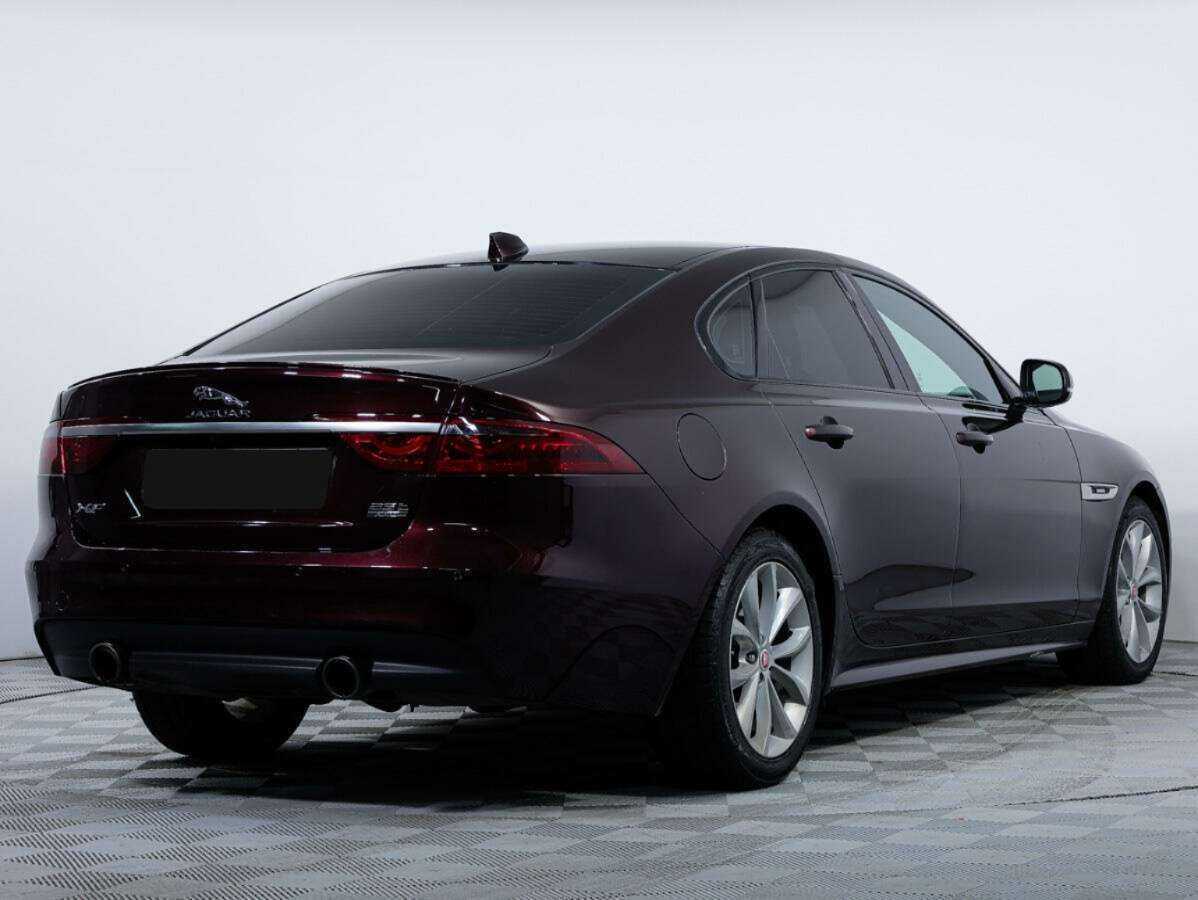 Купить Jaguar XF с пробегом. Фото: #4