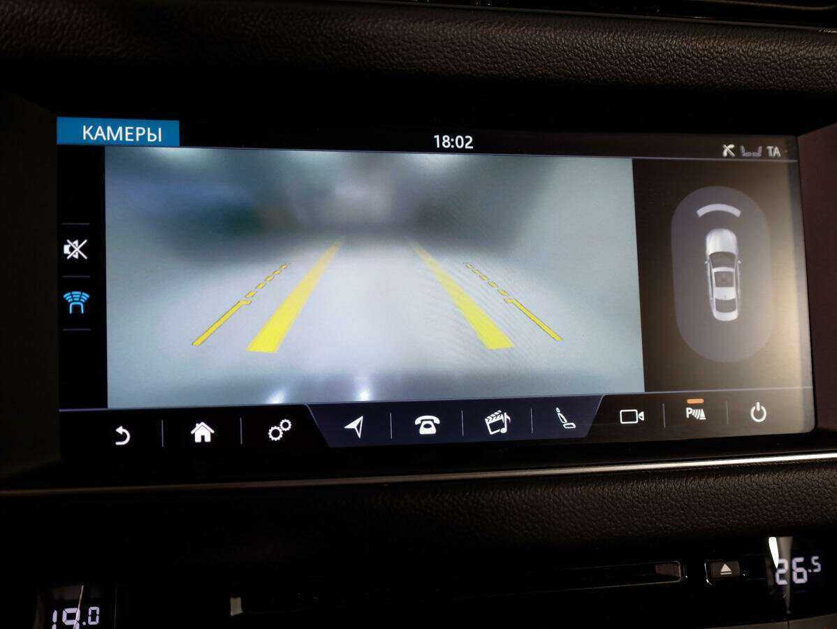 Купить Jaguar XF с пробегом. Фото: #19