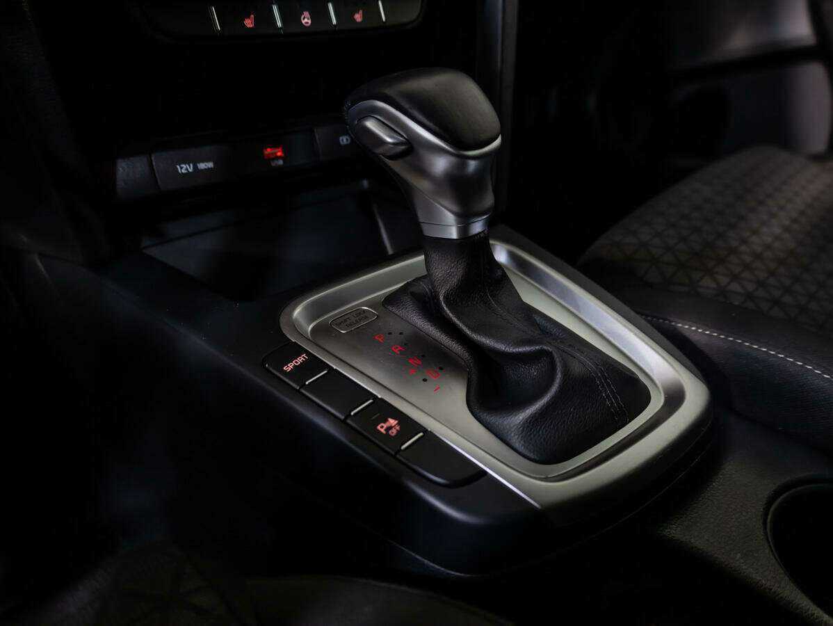 Купить Kia Ceed с пробегом. Фото: #14