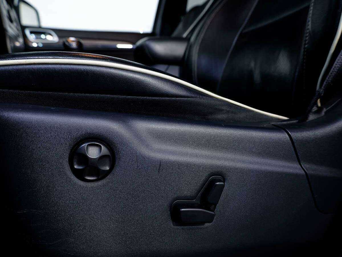 Купить Jeep Grand Cherokee с пробегом. Фото: #22