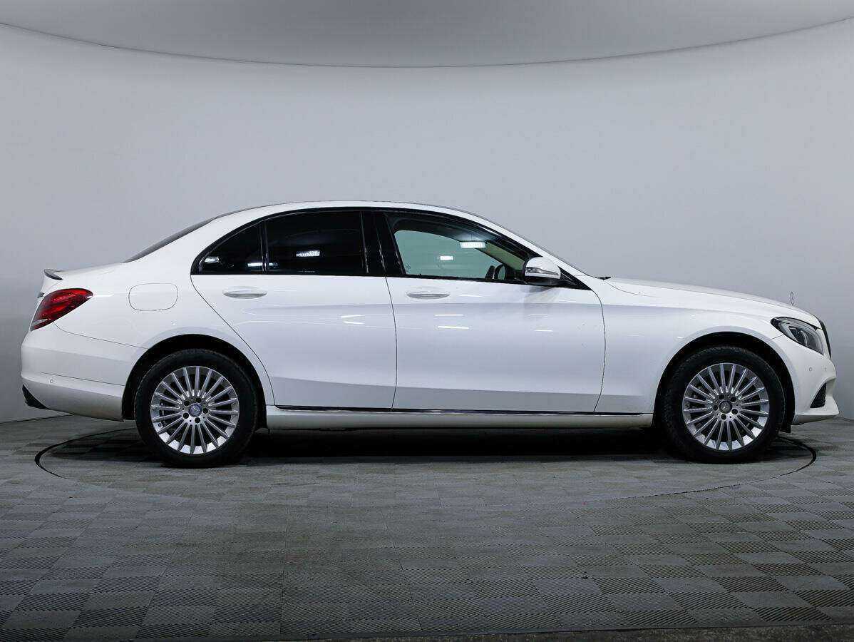 Купить Mercedes-Benz C-Класс с пробегом. Фото: #3