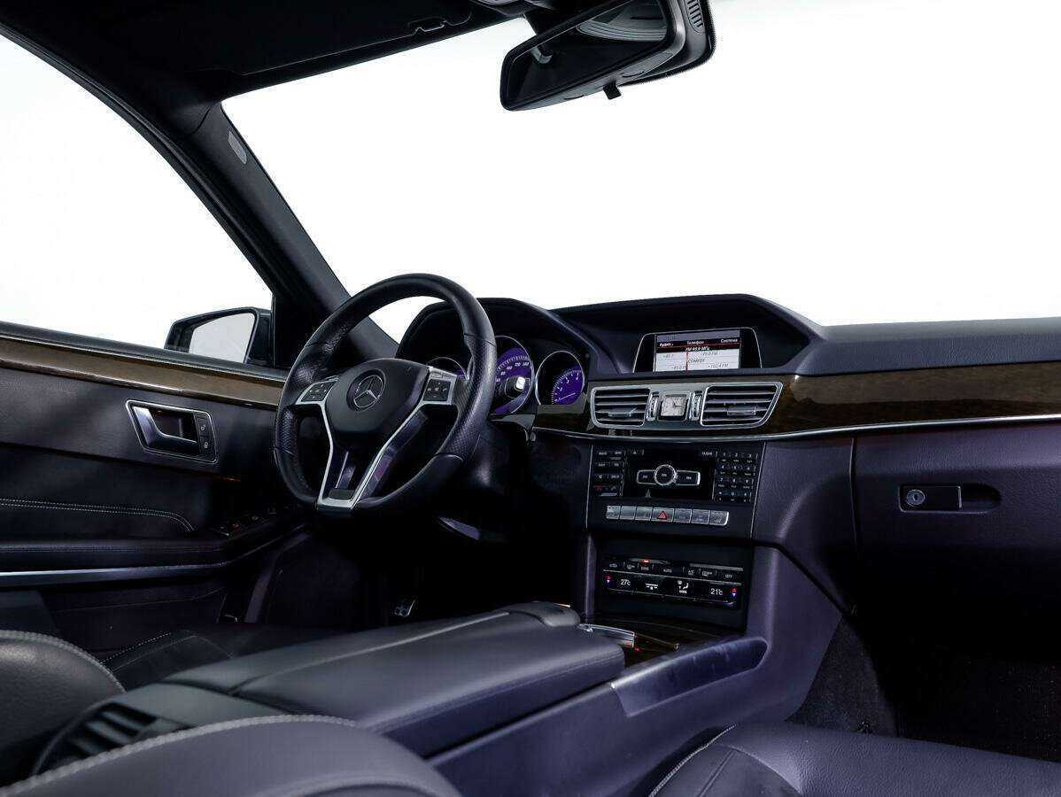 Купить Mercedes-Benz E-Класс с пробегом. Фото: #7