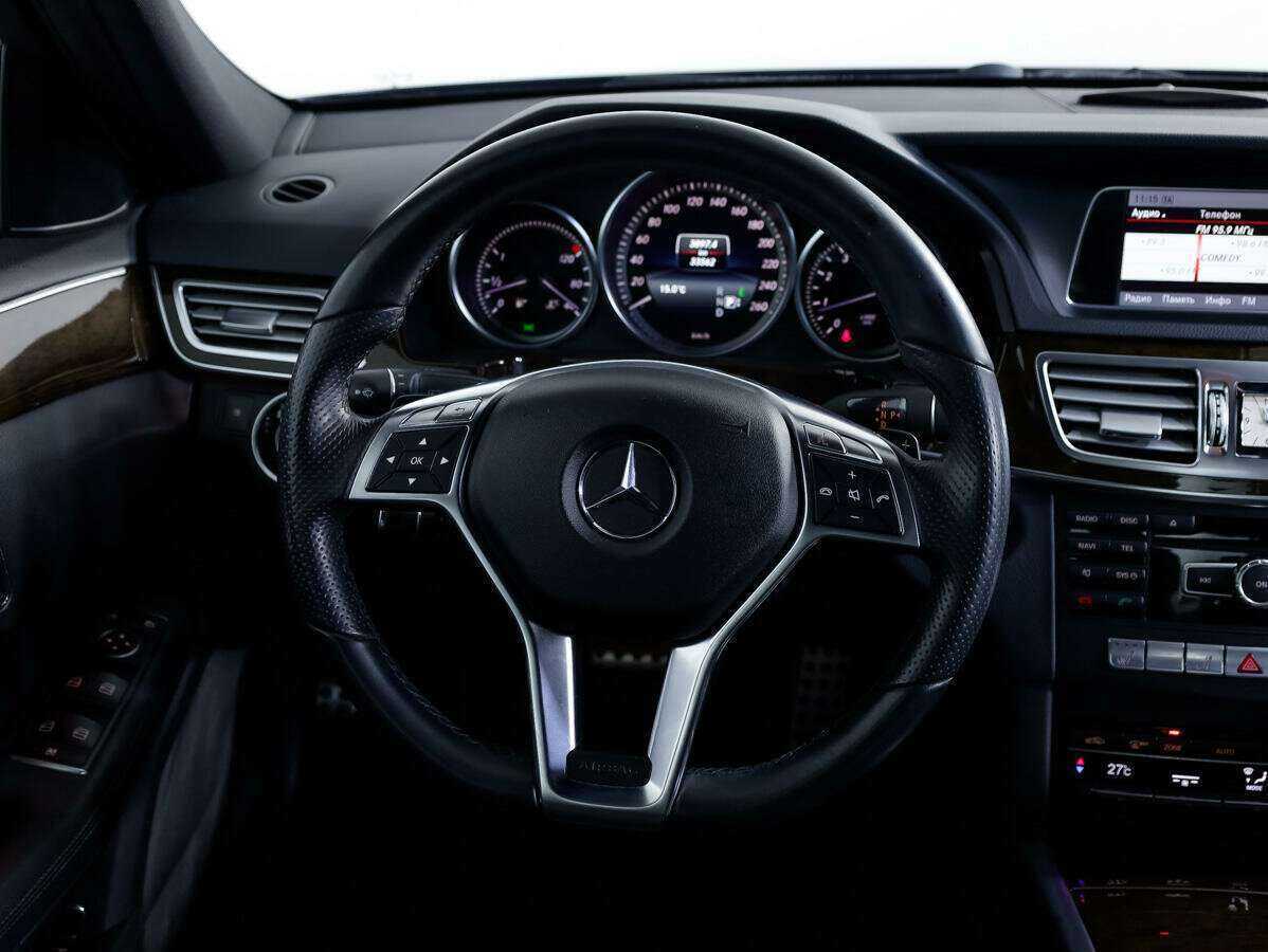 Купить Mercedes-Benz E-Класс с пробегом. Фото: #10