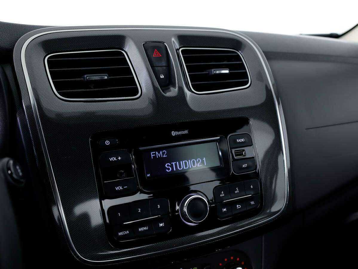 Продажа Б/У Рено Логан. Фото: #17