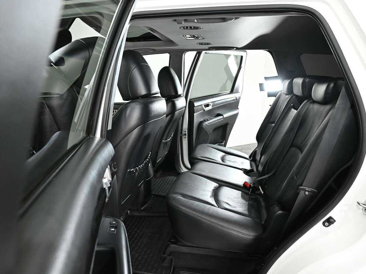 Купить Kia Mohave с пробегом. Фото: #5