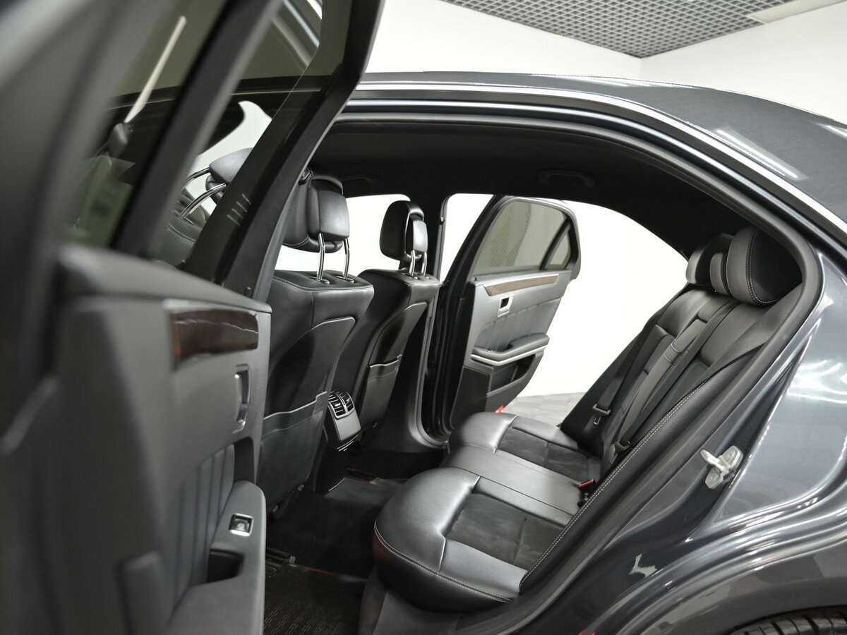 Купить Mercedes-Benz E-Класс с пробегом. Фото: #13