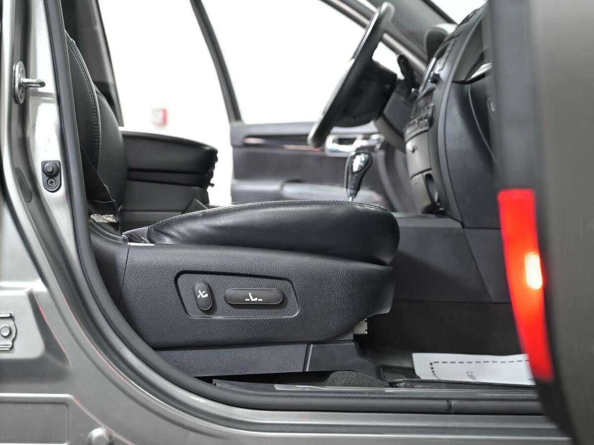 Купить Kia Mohave с пробегом. Фото: #15