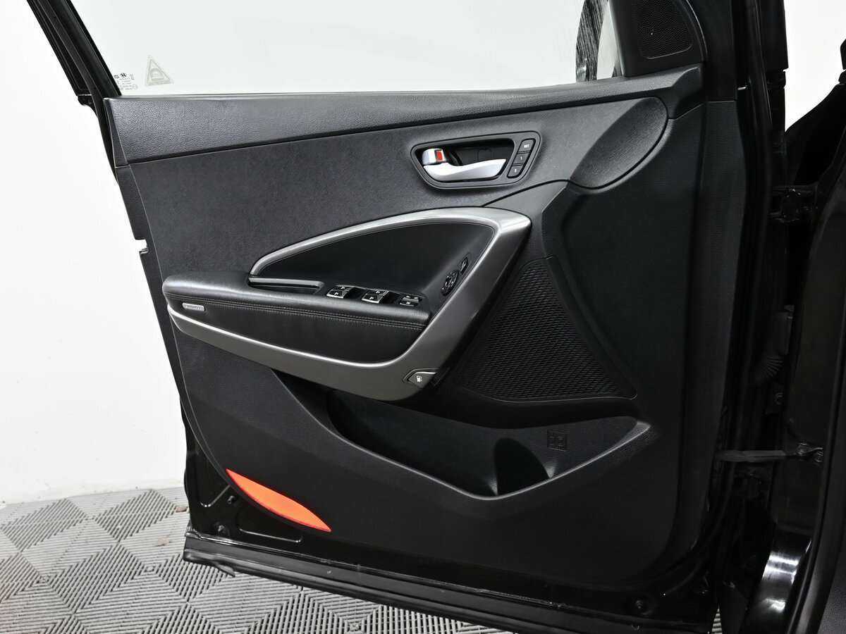 Купить Hyundai Santa Fe с пробегом. Фото: #10