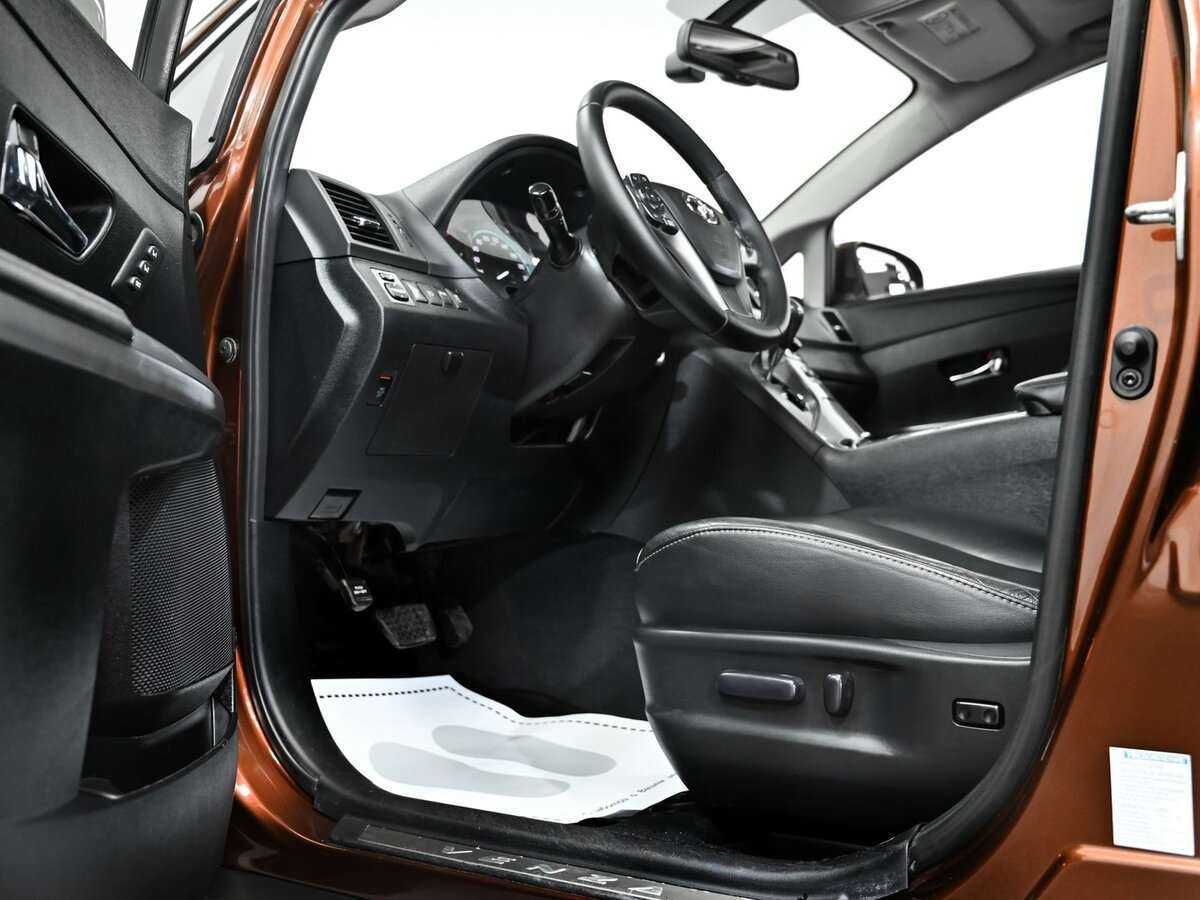 Купить Toyota Venza с пробегом. Фото: #7