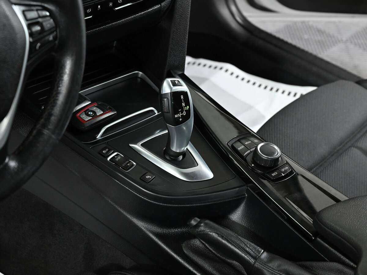 Купить BMW 3 серии с пробегом. Фото: #7